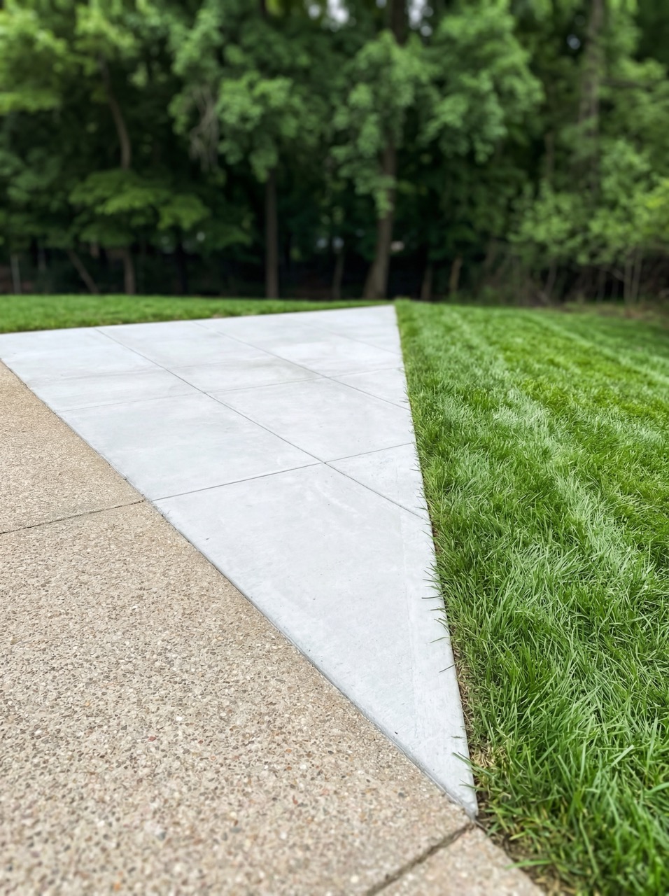 Featured hardscape installation by Green Life Landscaping in Maryland